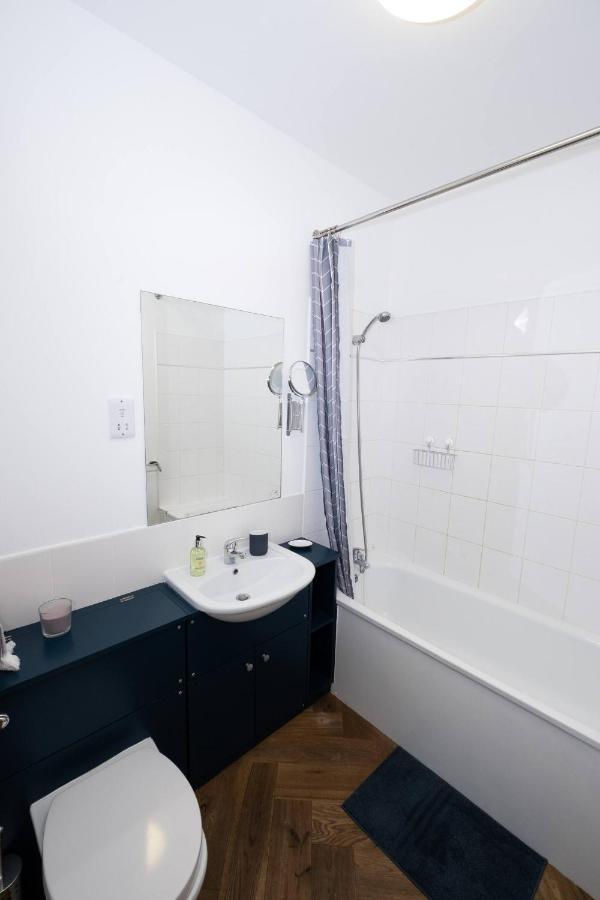 Air Host And Stay - Liverpool The Atrium Sleeps 6 Great Value Dış mekan fotoğraf
